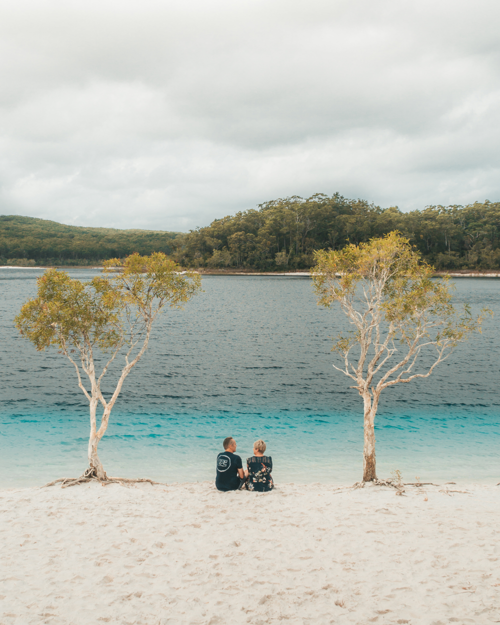 Fraser Island Australia, Hiking to Lake McKenzie - Scotty Pass